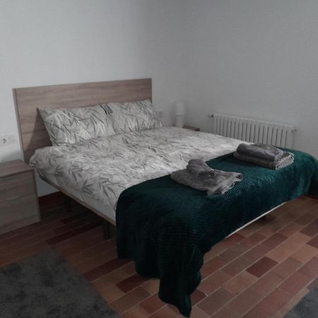 Djm Palms - Shared Casa Rural - Casa Rural Compartida - No Es Una Casa Privada Ayora Kültér fotó