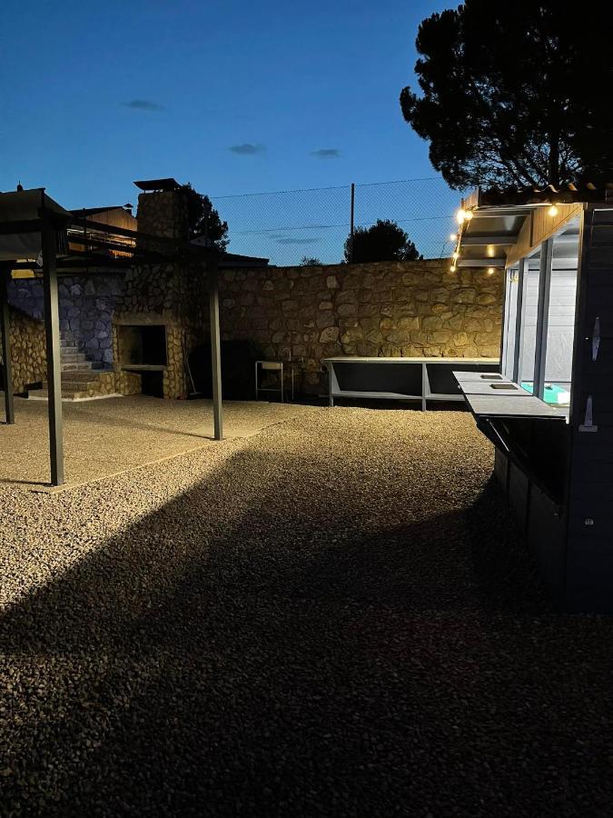 Djm Palms - Shared Casa Rural - Casa Rural Compartida - No Es Una Casa Privada Ayora Kültér fotó