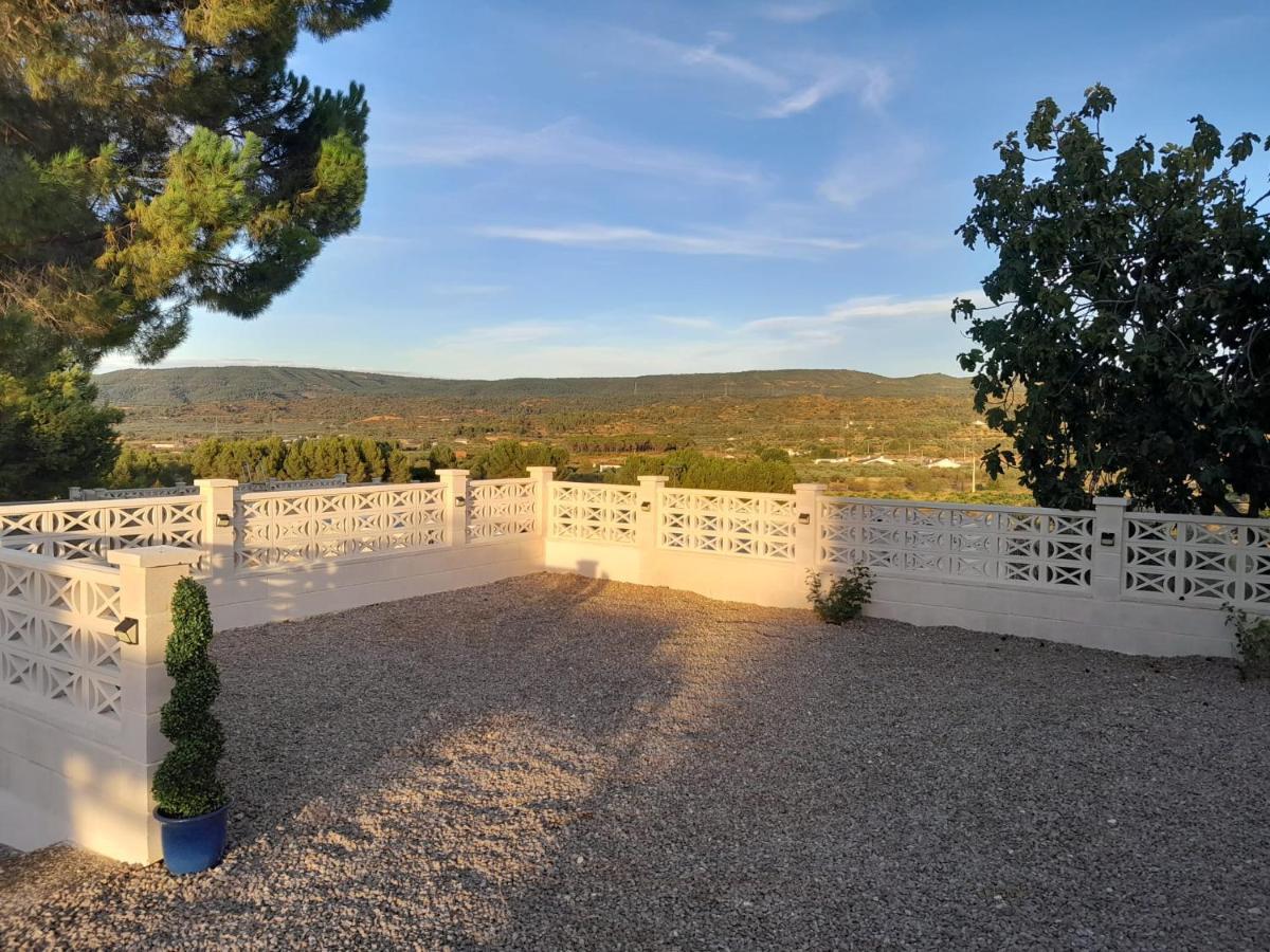 Djm Palms - Shared Casa Rural - Casa Rural Compartida - No Es Una Casa Privada Ayora Kültér fotó