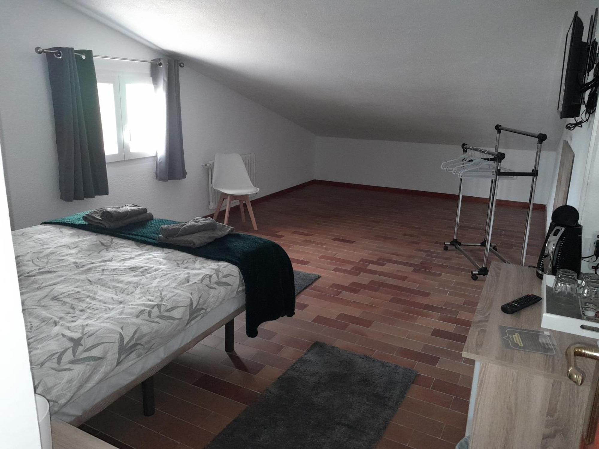 Djm Palms - Shared Casa Rural - Casa Rural Compartida - No Es Una Casa Privada Ayora Kültér fotó